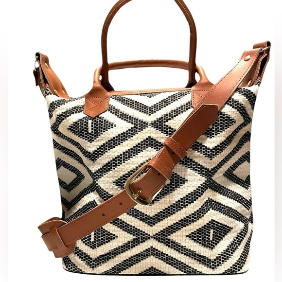 TRIBE ALIVE Beautiful Rugged Shopper Tote Bag w/luggage strap carryall - Picture 1 of 5